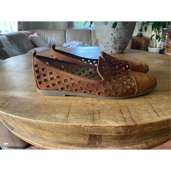 Franco Sarto  genuine Suede Laser Cut Out Flat Loafers - Picture 2 of 7